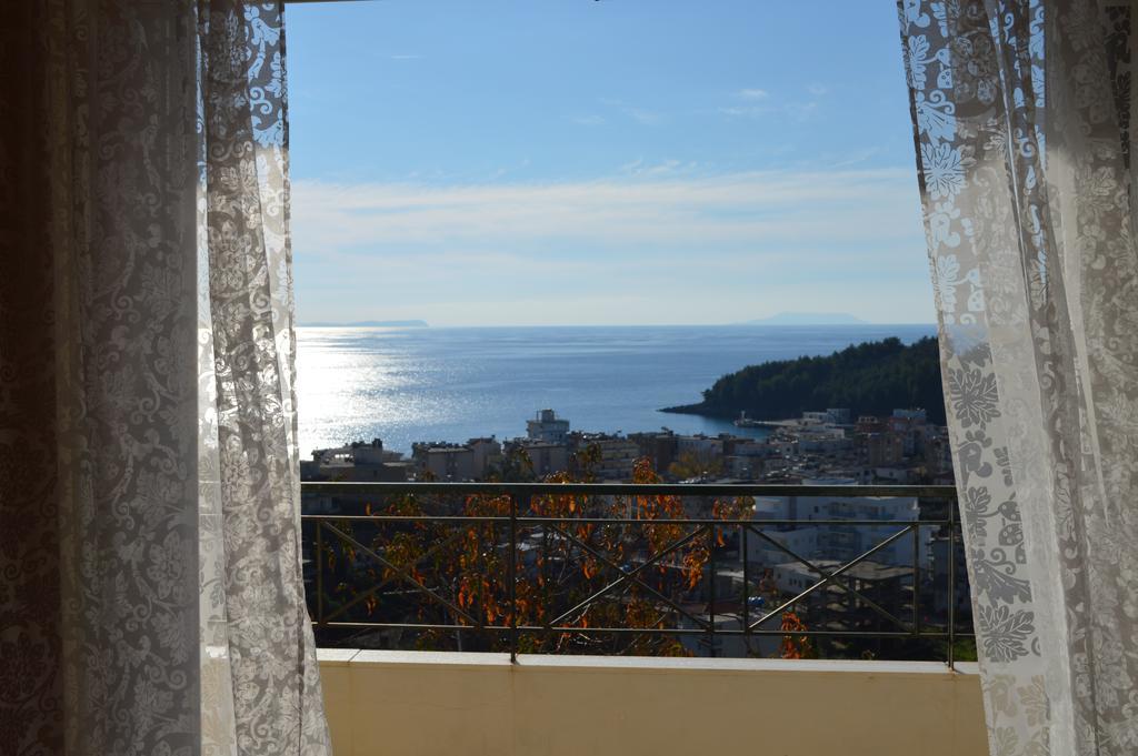 Janakis Apartments Himare Exterior photo