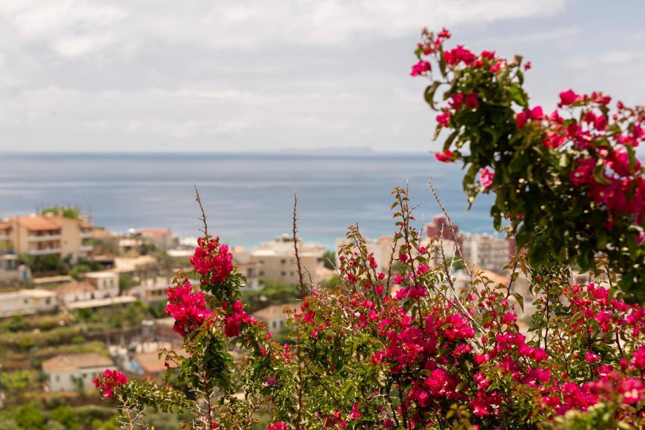 Janakis Apartments Himare Exterior photo